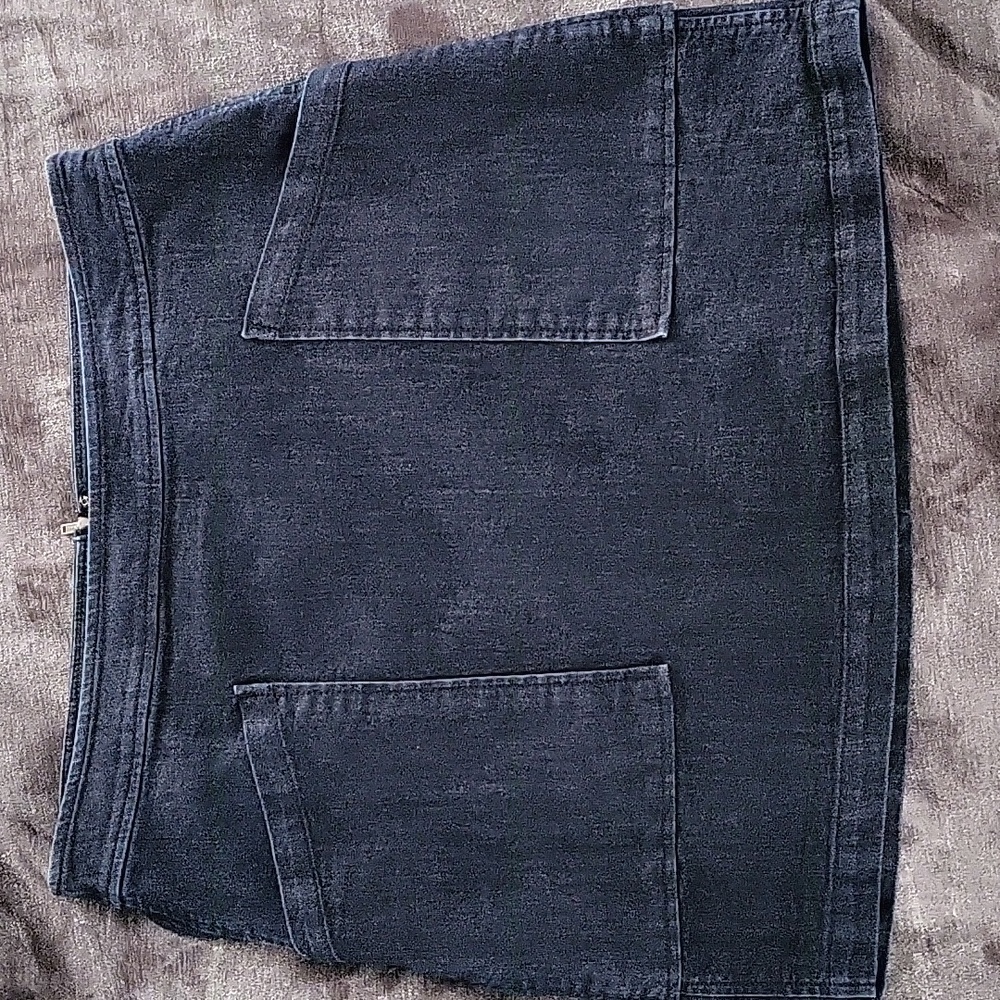 LOFT Jean skirt with DEEP pockets